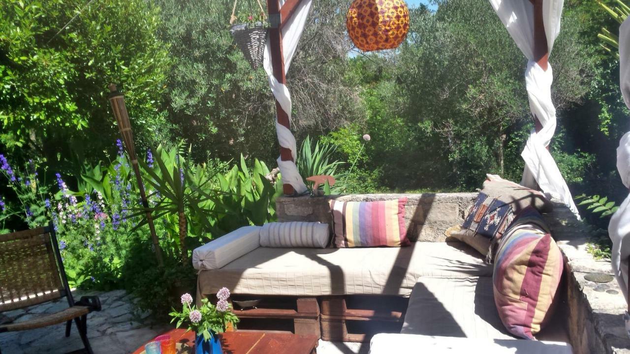 Casa Lin & Casa Blanca Hotel Nerezine Bagian luar foto